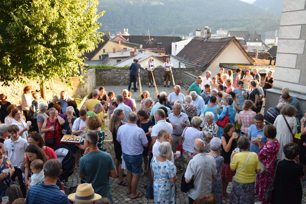 Herzlich willkommen